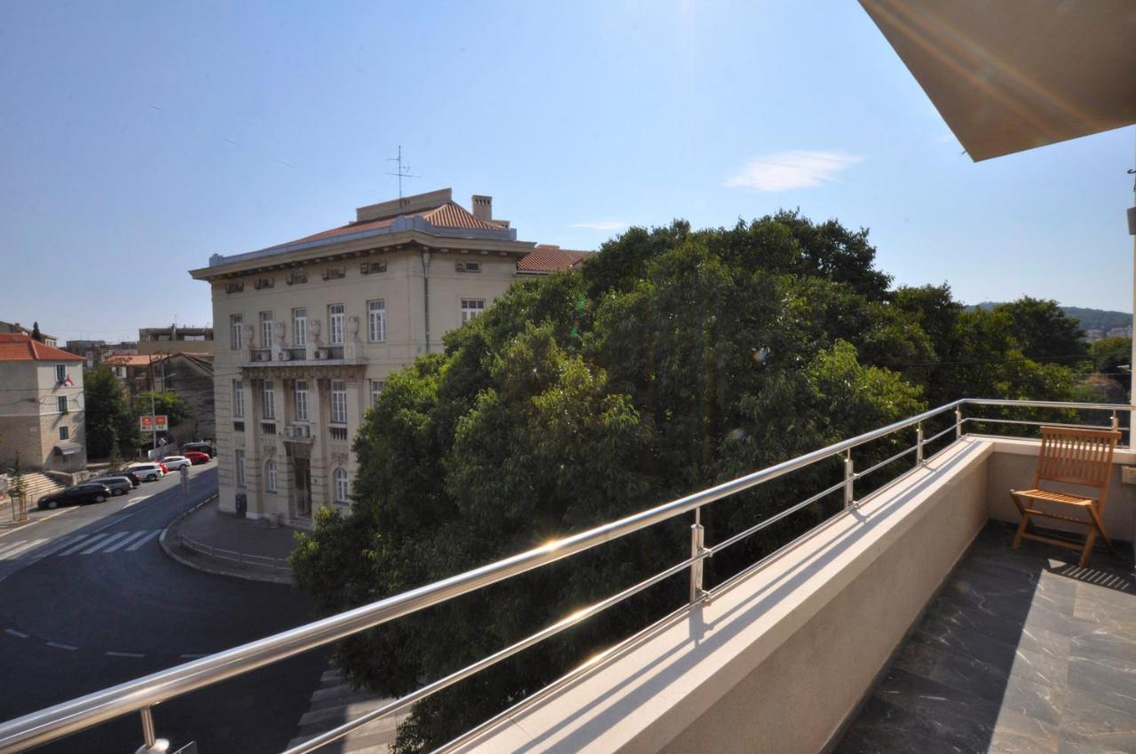 Fortuna Luxury Rooms 1 Split Exterior photo