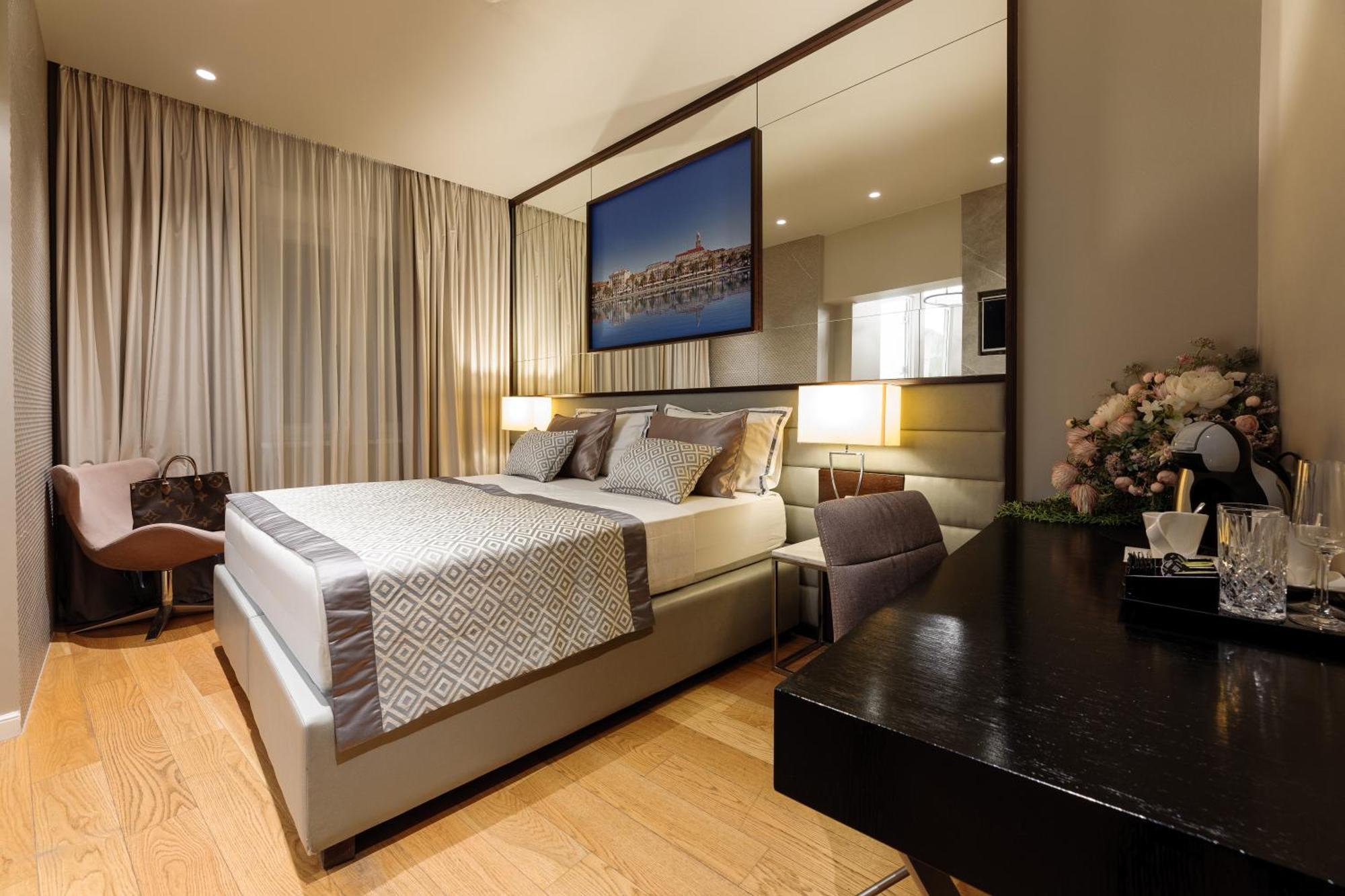 Fortuna Luxury Rooms 1 Split Exterior photo