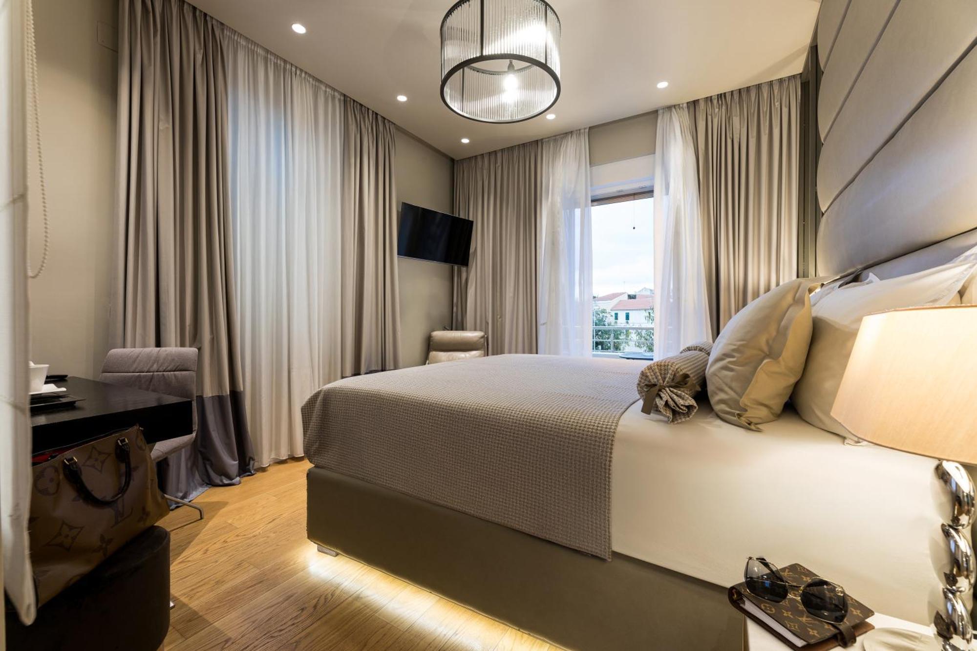 Fortuna Luxury Rooms 1 Split Exterior photo